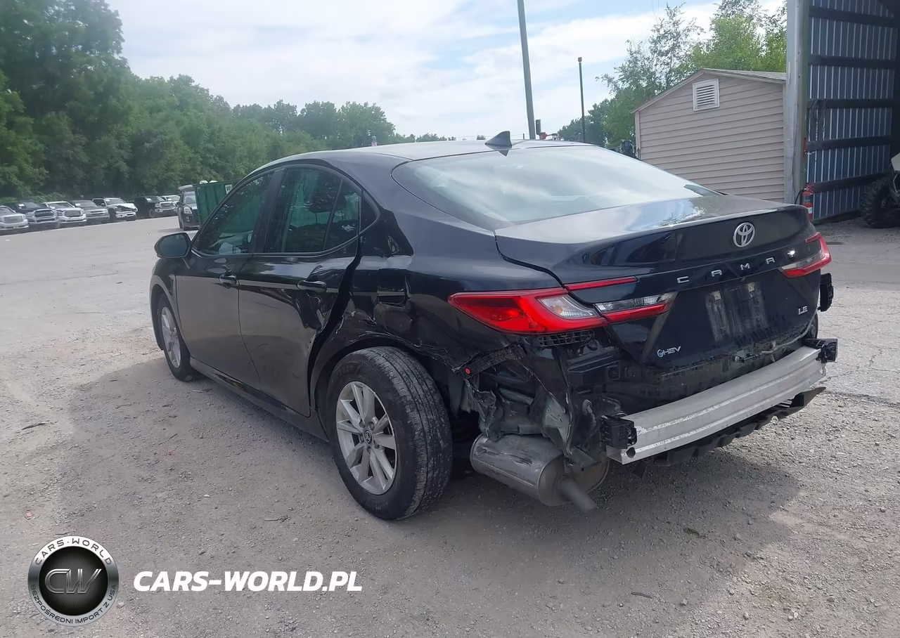 2025 Toyota Camry Le VIN:4T1DAACKXSU139366 - 3