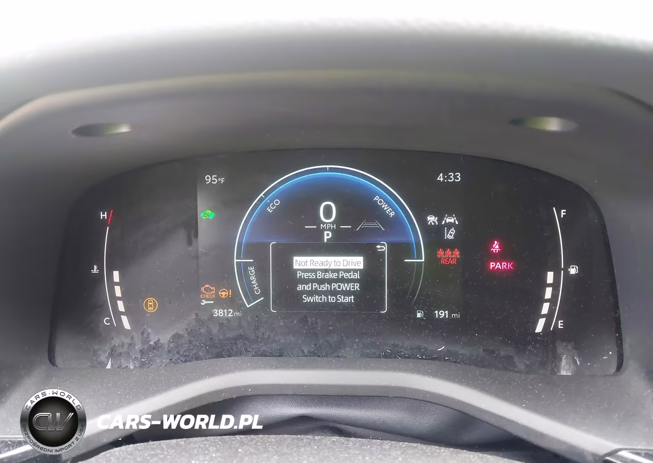 2025 Toyota Camry Le VIN:4T1DAACKXSU139366 - 7