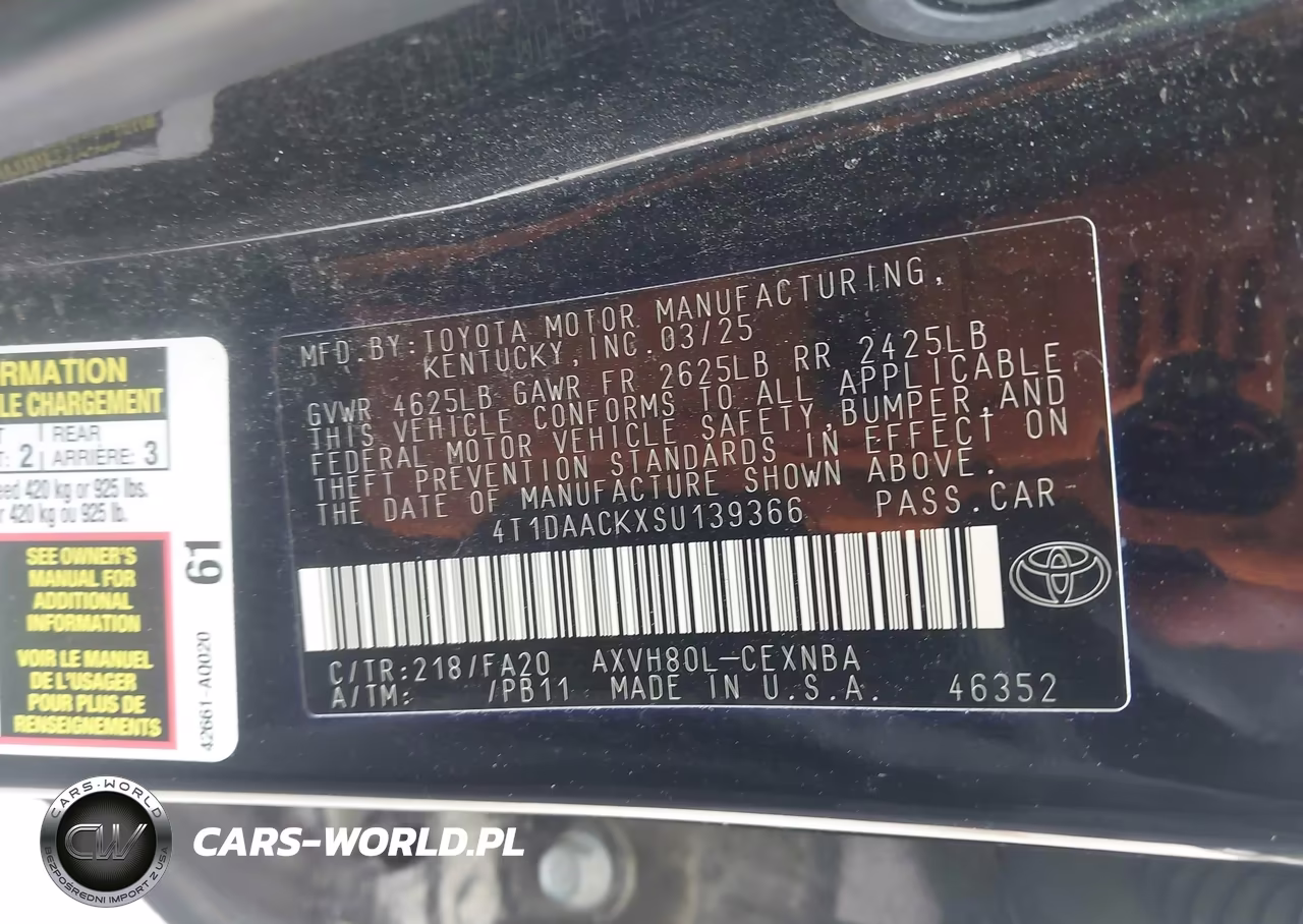 2025 Toyota Camry Le VIN:4T1DAACKXSU139366 - 9
