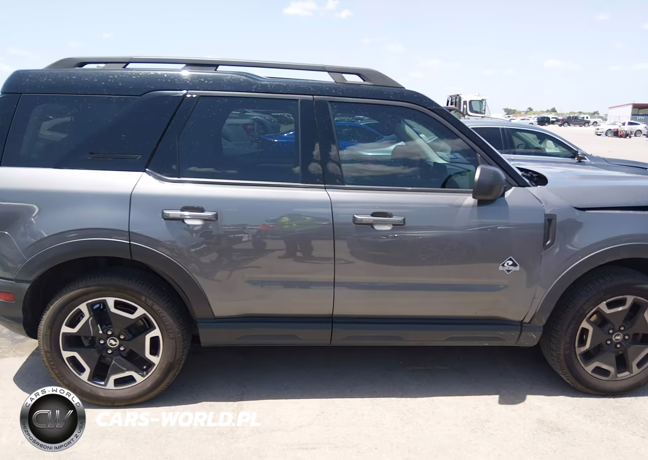 2022 Ford Bronco Sport Outer Banks VIN:3FMCR9C68NRE29932 - 13