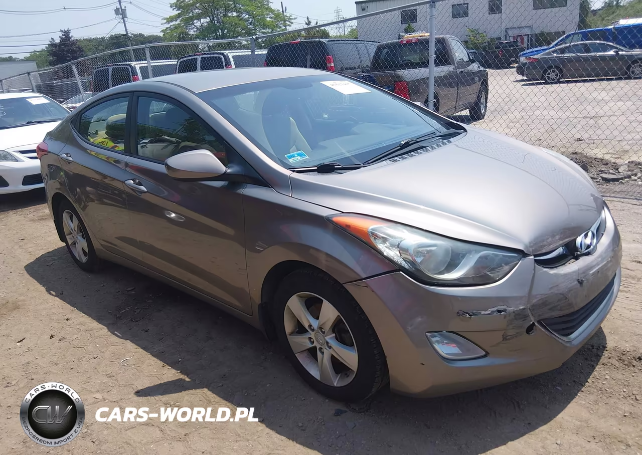 2013 Hyundai Elantra Gls