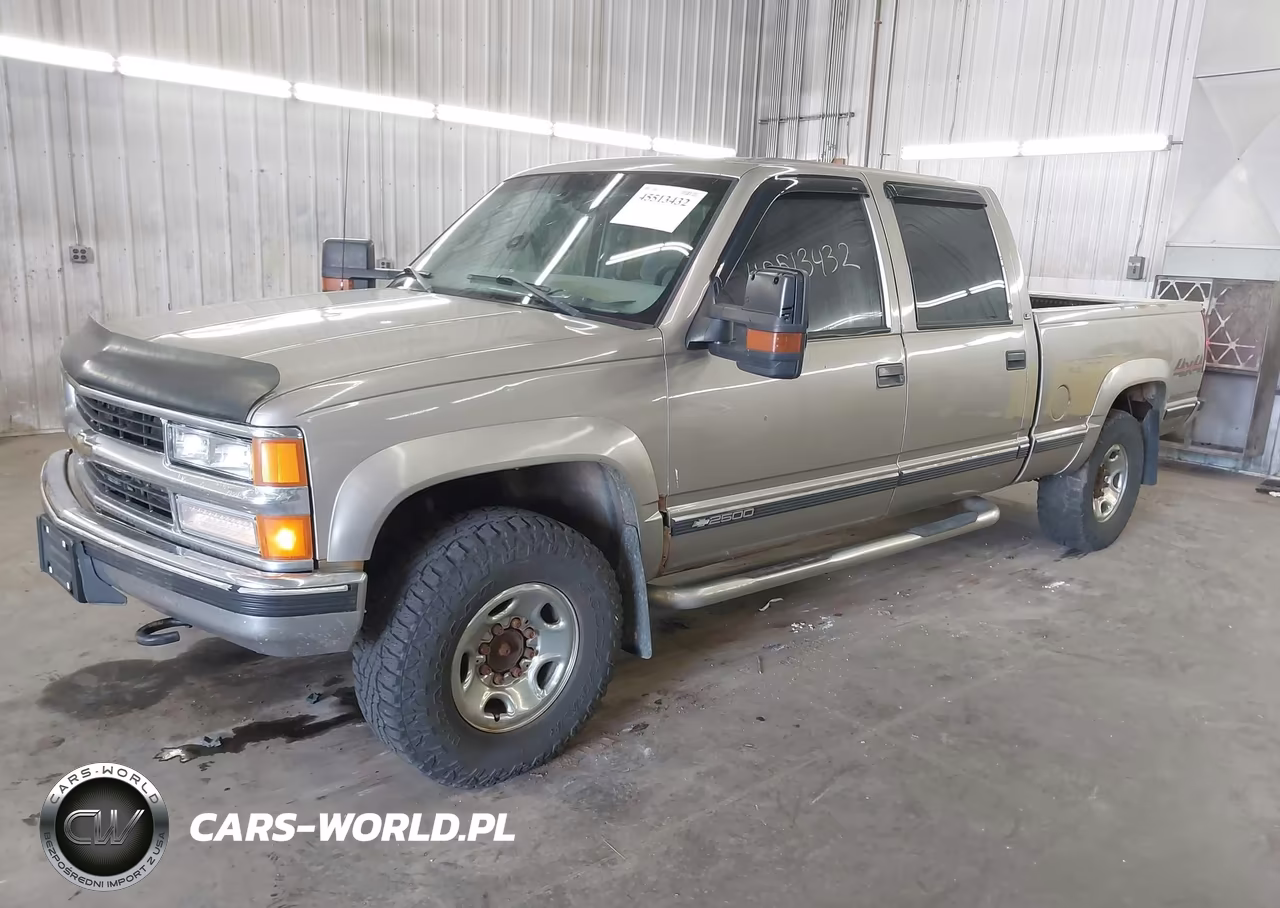 2000 Chevrolet K2500 VIN:1GCGK23R3YF498766 - 2