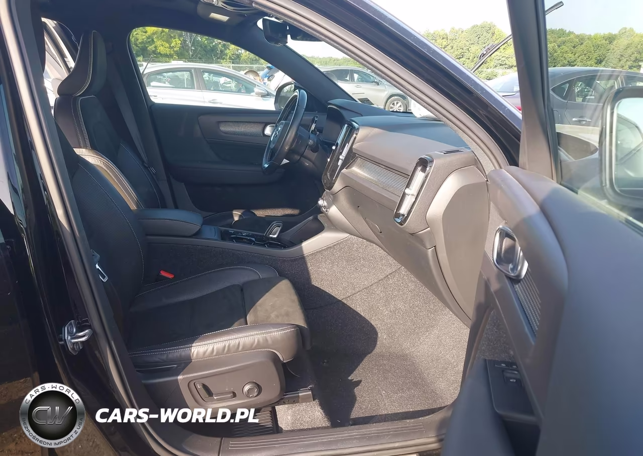 2021 Volvo Xc40 T5 R-Design VIN:YV4162UM3M2430687 - 5