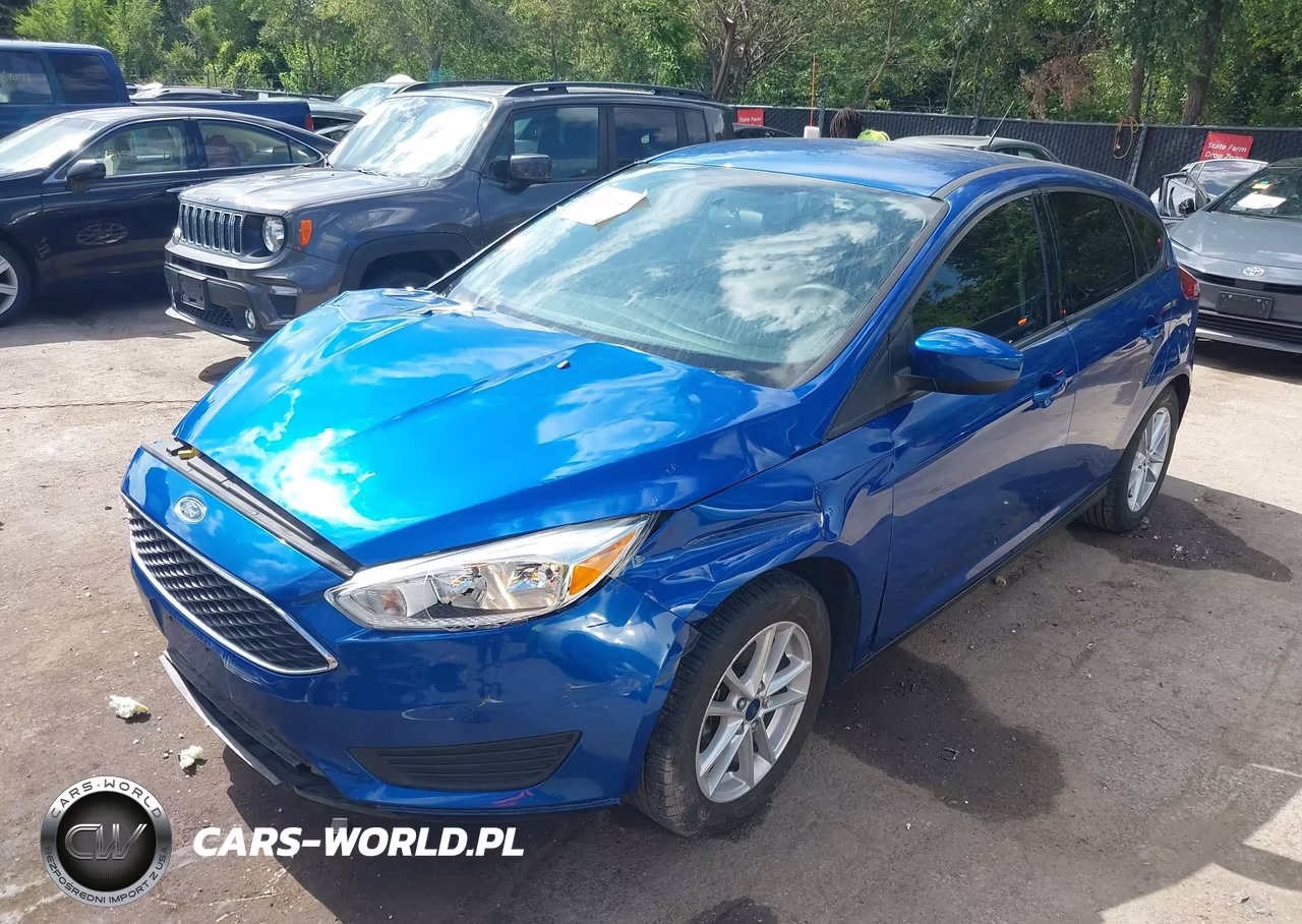 2018 Ford Focus Se VIN:1FADP3K29JL330903 - 2