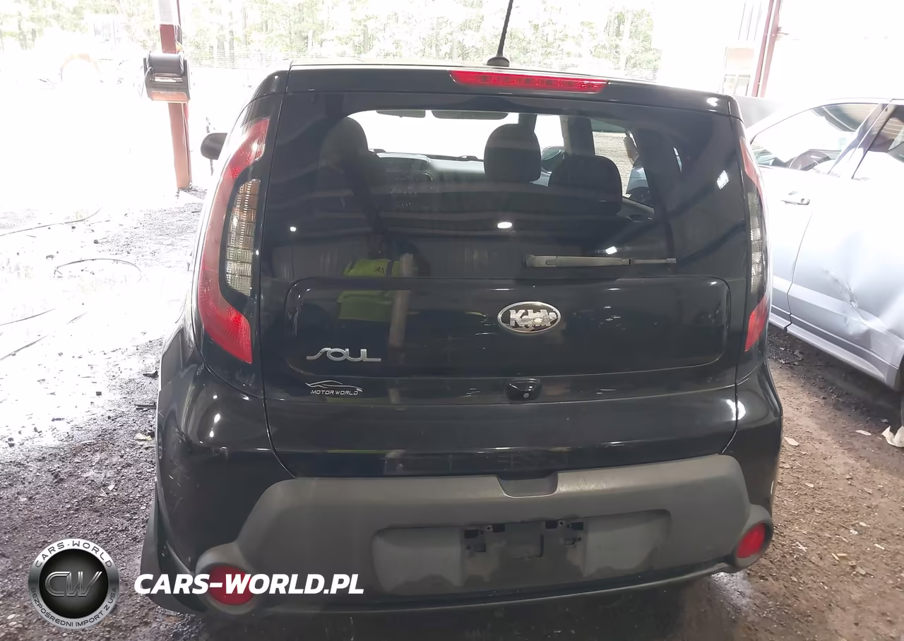 2015 Kia Soul + VIN:KNDJP3A53F7131757 - 16