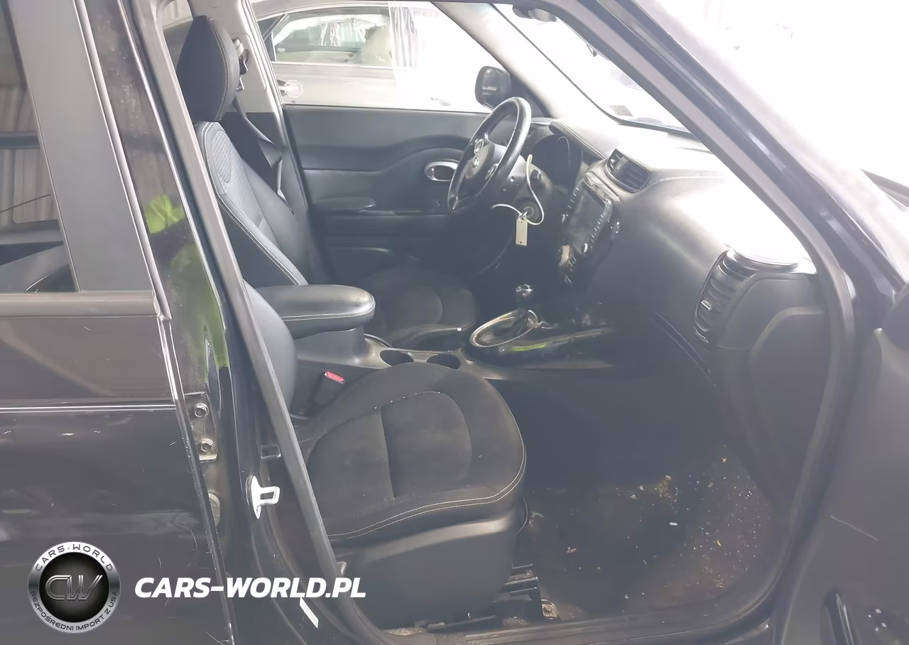 2015 Kia Soul + VIN:KNDJP3A53F7131757 - 5