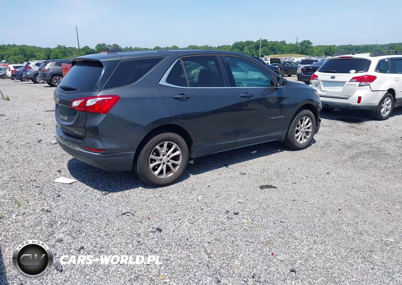 2018 Chevrolet Equinox Lt VIN:3GNAXSEV1JL261925 - 4