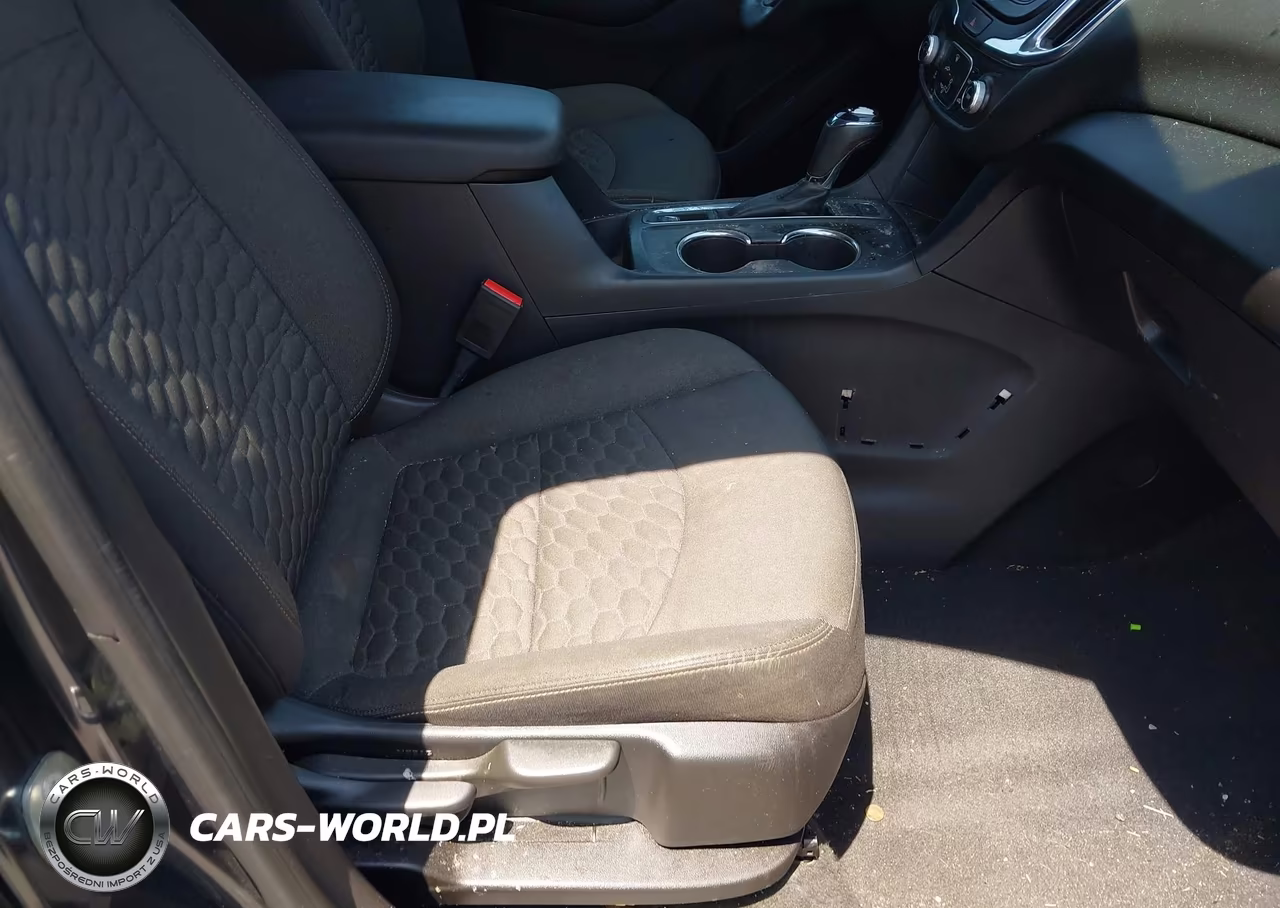 2018 Chevrolet Equinox Lt VIN:3GNAXSEV1JL261925 - 5