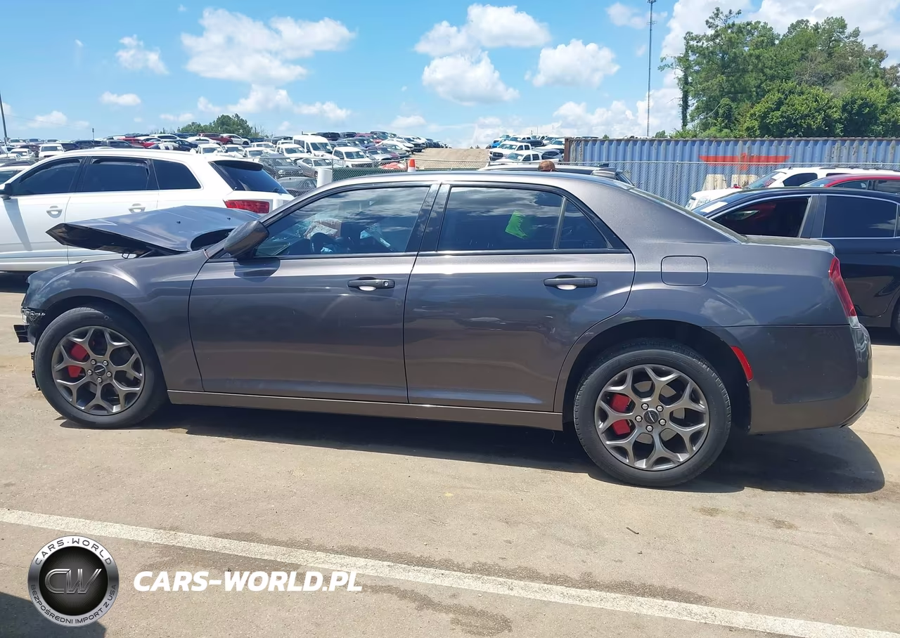 2015 Chrysler 300 300S VIN:2C3CCAGGXFH887547 - 15