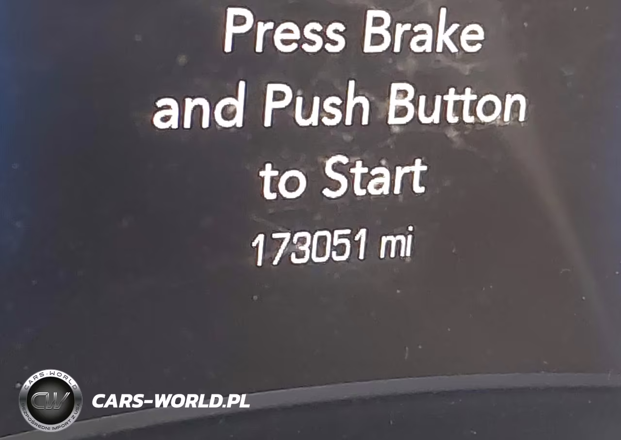 2015 Chrysler 300 300S VIN:2C3CCAGGXFH887547 - 16