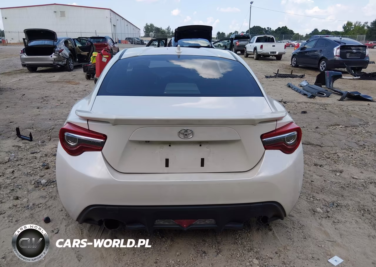 2017 Toyota 86 VIN:JF1ZNAA16H8703322 - 16