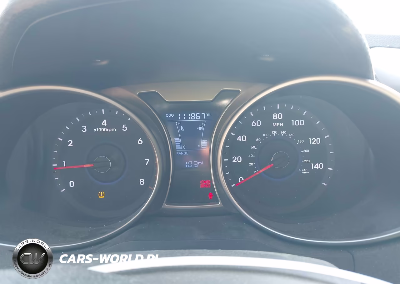 2016 Hyundai Veloster VIN:KMHTC6AD7GU250164 - 7