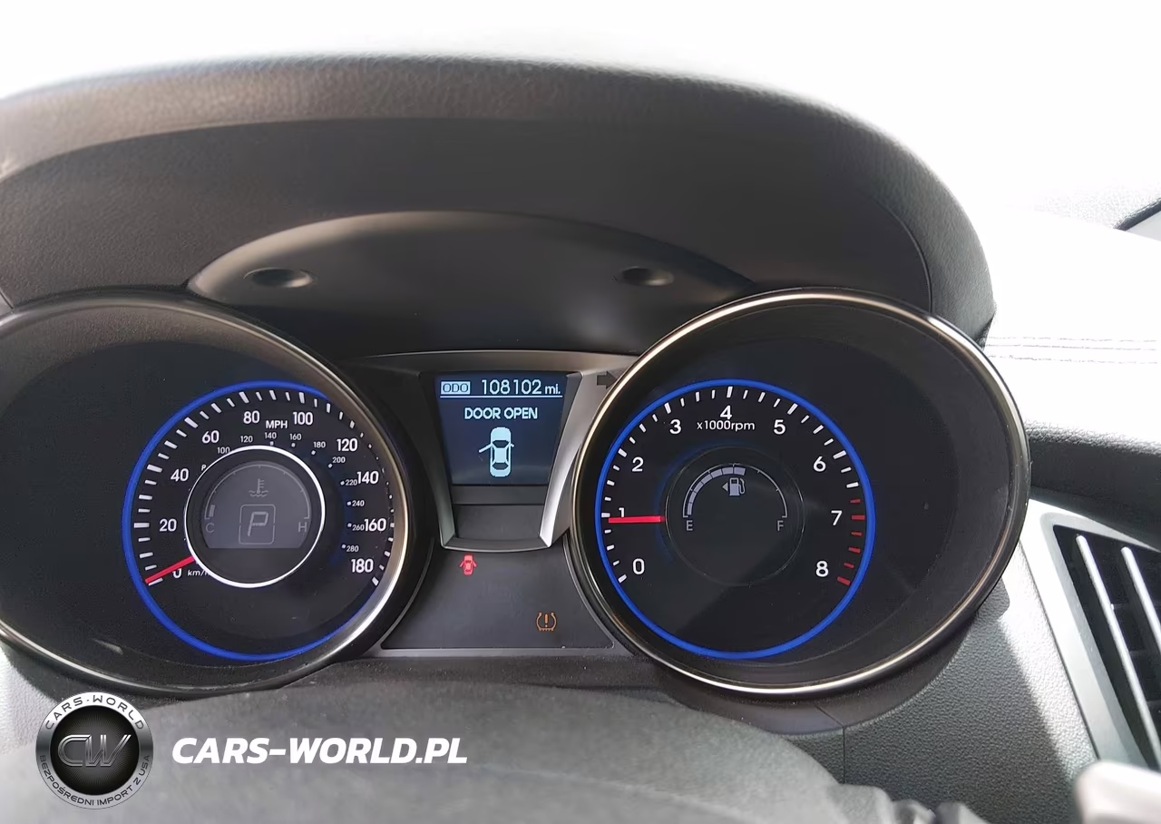 2015 Hyundai Genesis VIN:KMHHU6KJ0FU122757 - 7