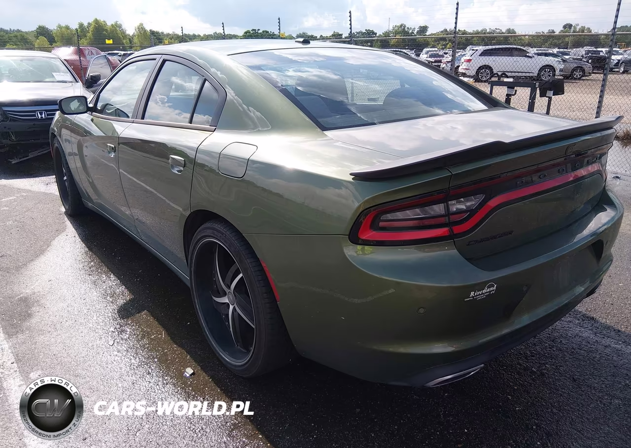 2020 Dodge Charger Sxt Rwd VIN:2C3CDXBG6LH136691 - 3