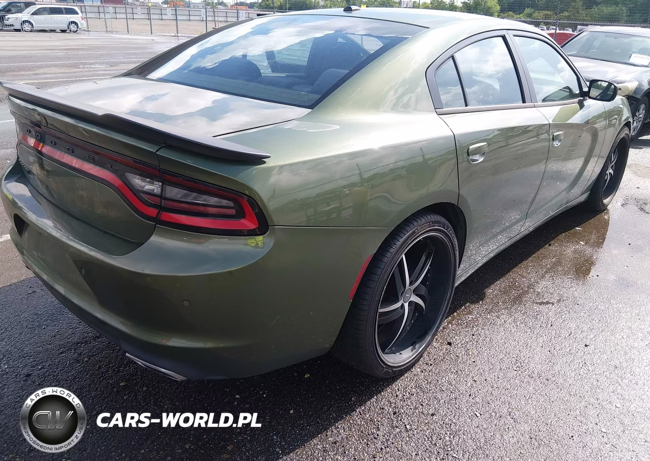 2020 Dodge Charger Sxt Rwd VIN:2C3CDXBG6LH136691 - 4