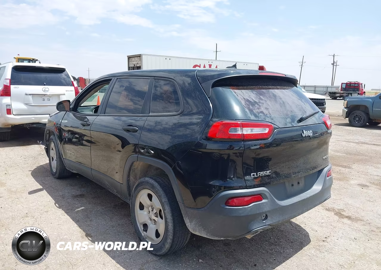 2015 Jeep Cherokee Sport VIN:1C4PJLAB7FW762437 - 3