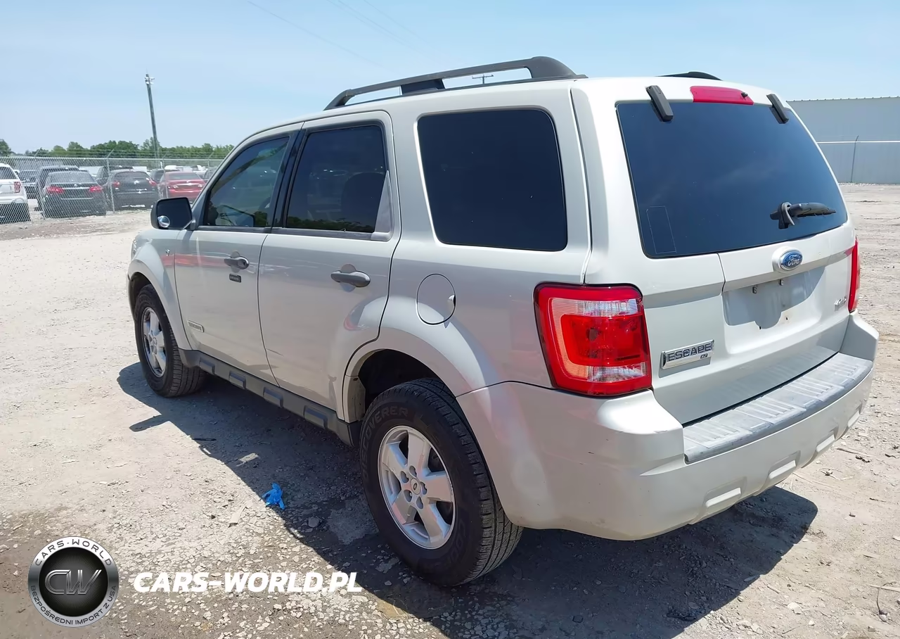 2008 Ford Escape Xlt VIN:1FMCU93148KD90851 - 3