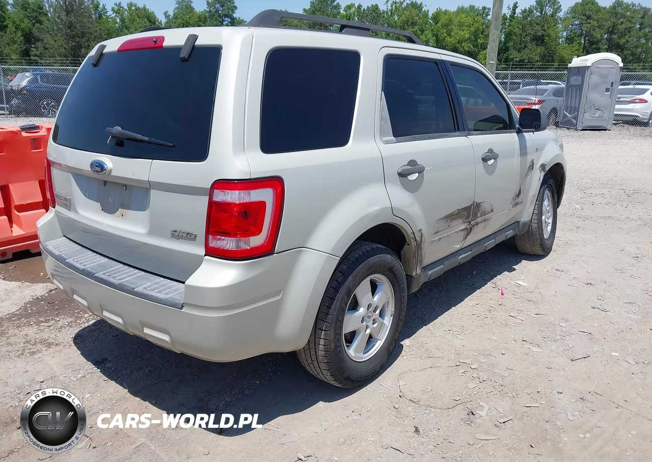 2008 Ford Escape Xlt VIN:1FMCU93148KD90851 - 4