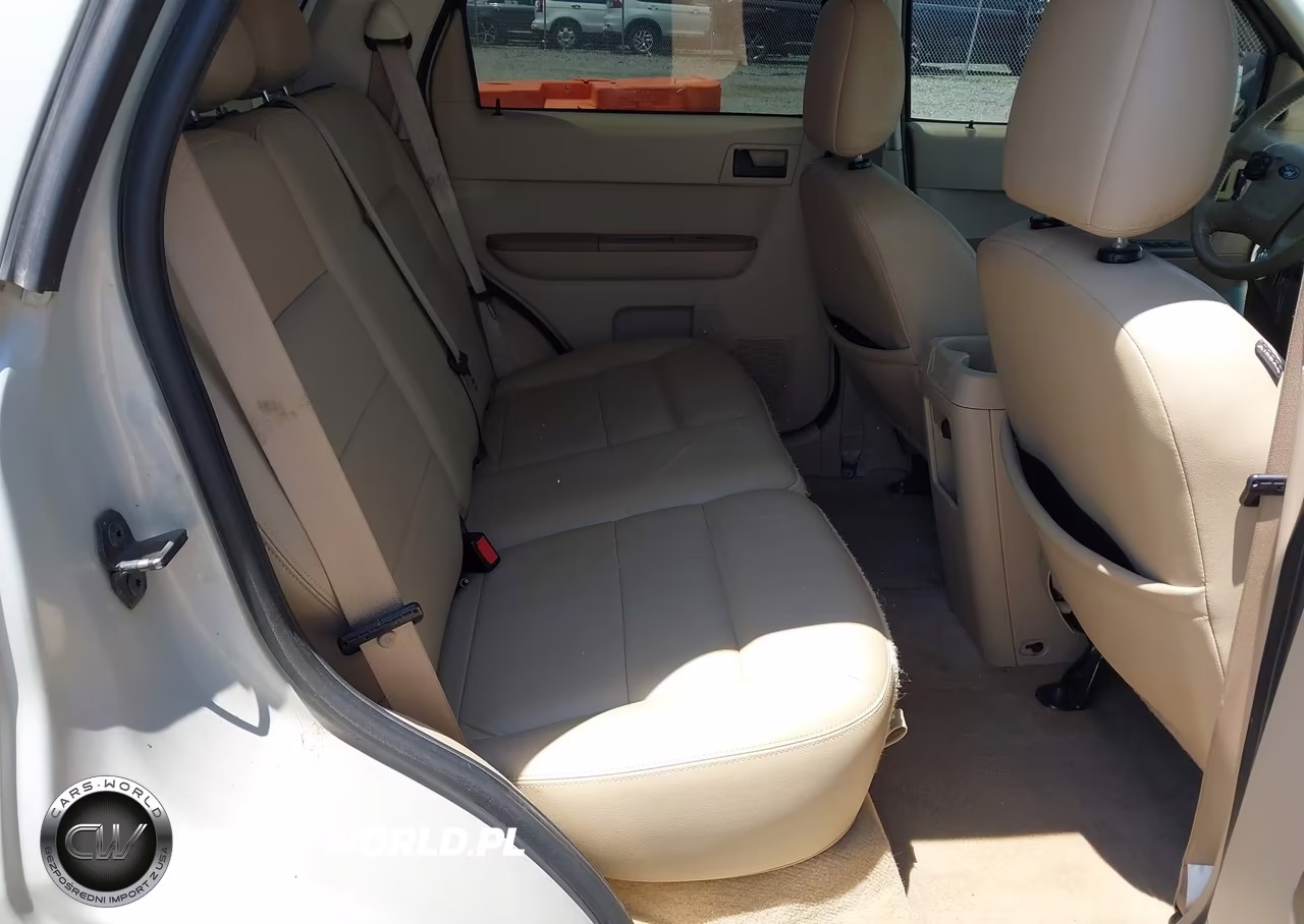2008 Ford Escape Xlt VIN:1FMCU93148KD90851 - 8