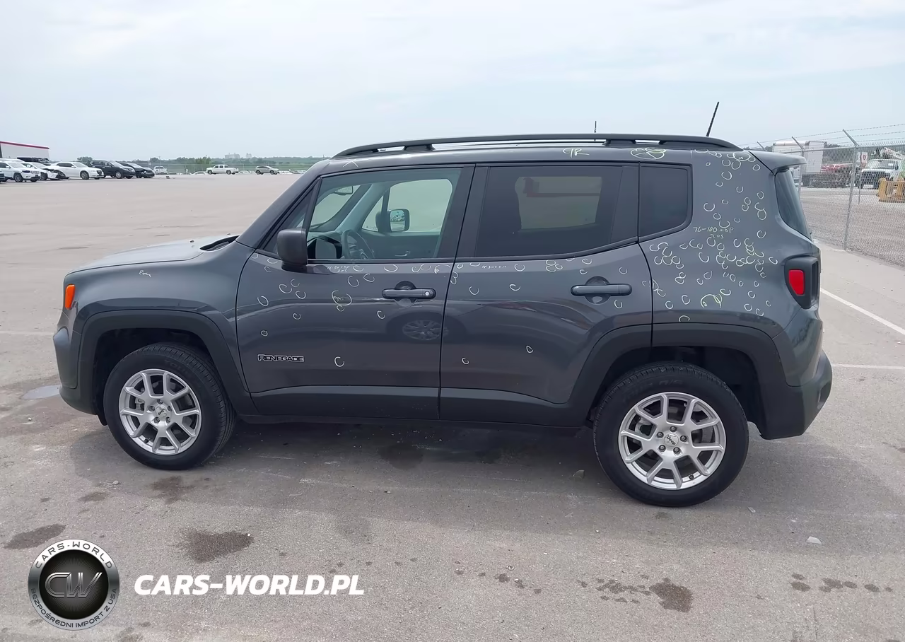 2023 Jeep Renegade Latitude 4X4 VIN:ZACNJDB18PPP42633 - 14