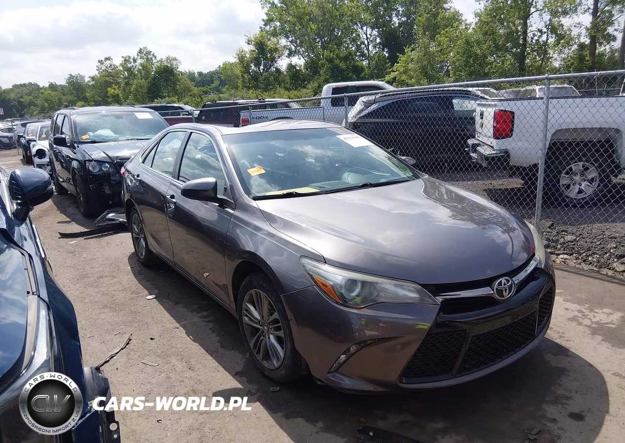 2017 Toyota Camry Se – zdjęcie 1 z 16