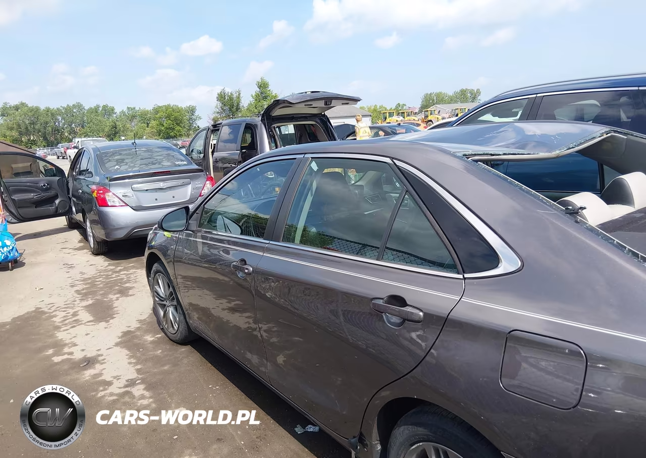 2017 Toyota Camry Se VIN:4T1BF1FKXHU813173 - 14
