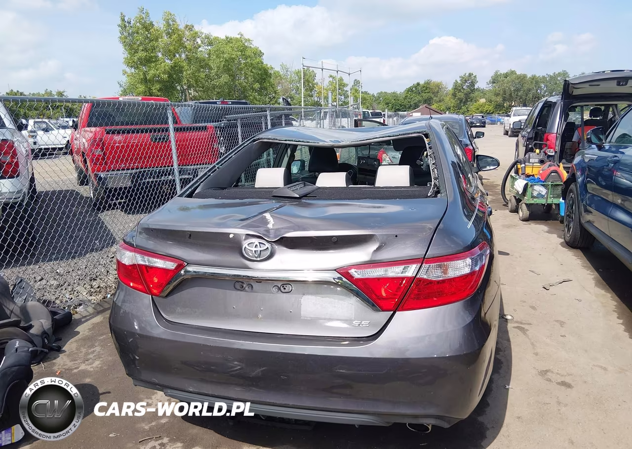 2017 Toyota Camry Se VIN:4T1BF1FKXHU813173 - 16