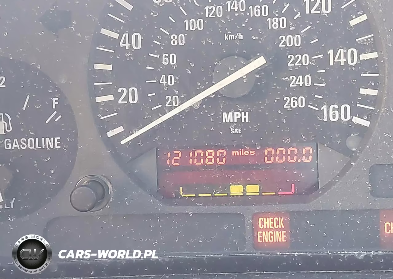 1995 BMW 325 Ic Automatic VIN:WBABJ6320SJD42793 - 7