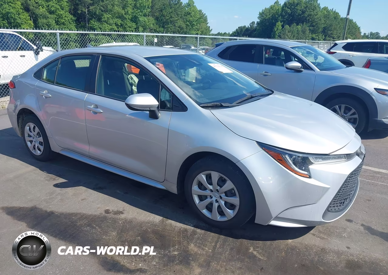 2022 Toyota Corolla Le – zdjęcie 1 z 15