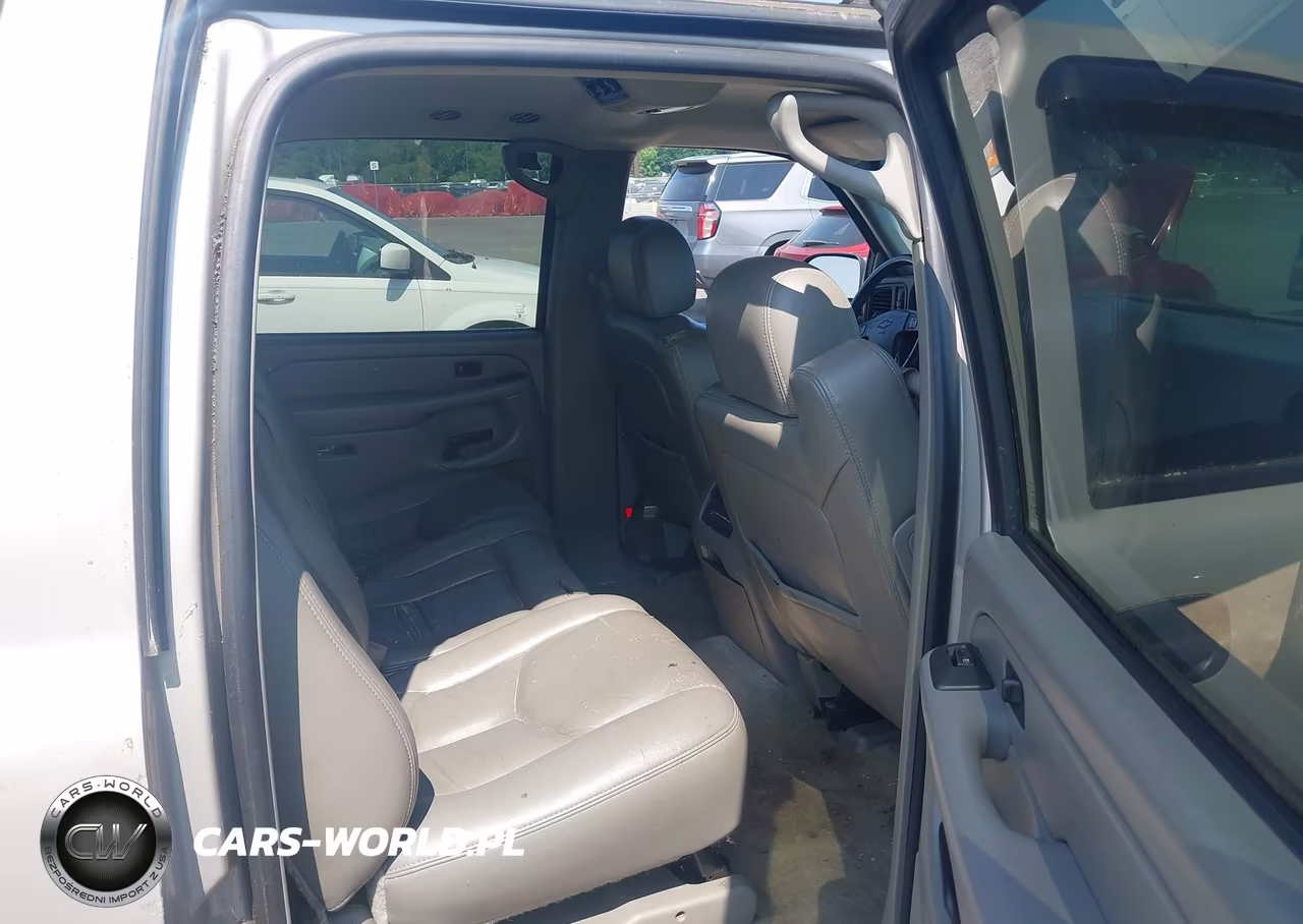 2005 Chevrolet Suburban 1500 Ls VIN:1GNFK16Z85J144646 - 8