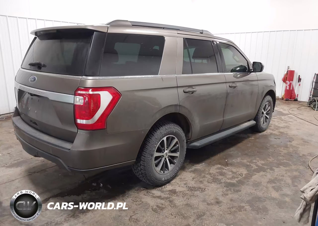 2018 Ford Expedition Xl VIN:1FMJU1GT5JEA50780 - 4