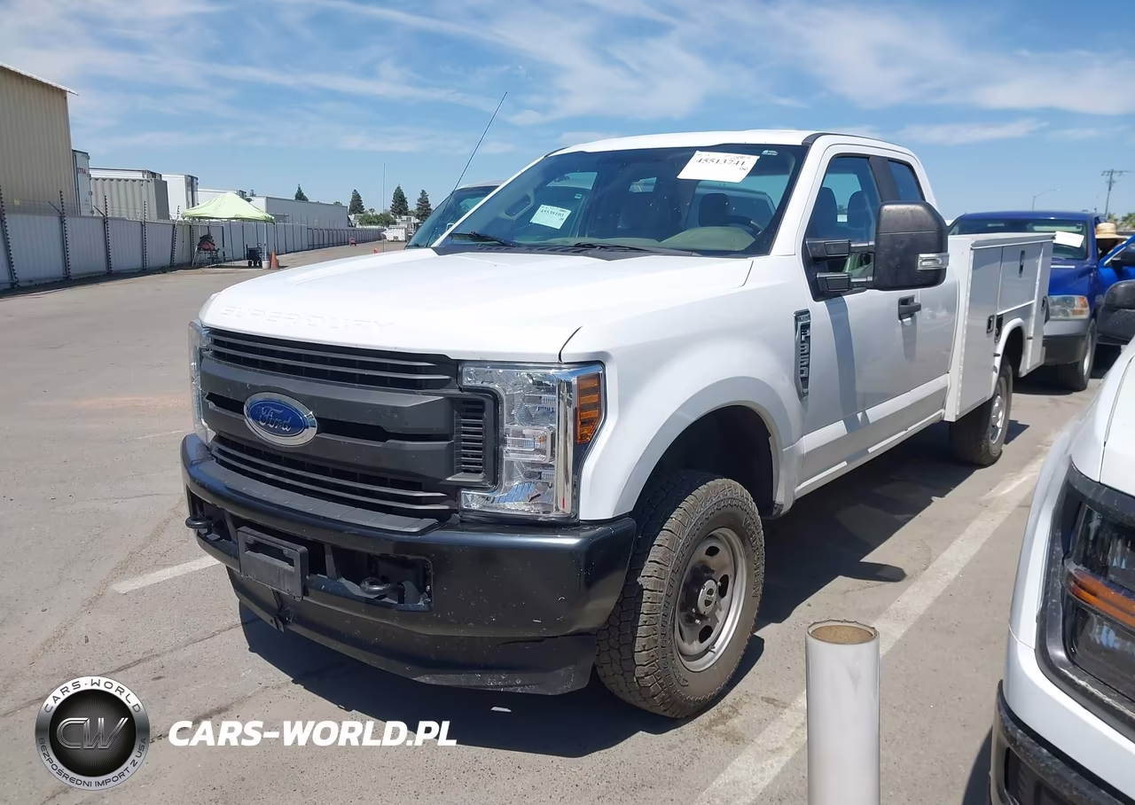 2018 Ford F-350 Xl-Xlt VIN:1FD8X3B60JEC69777 - 2
