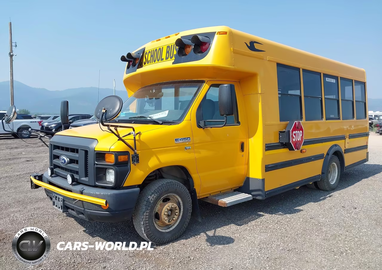 2016 Ford Econoline E450 Super Duty Cutwy Van VIN:1FDEE4FL0GDC13836 - 2