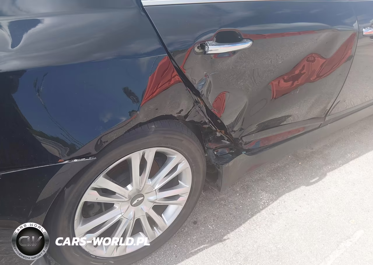 2014 Hyundai Genesis 3.8L VIN:KMHGC4DD0EU259626 - 6
