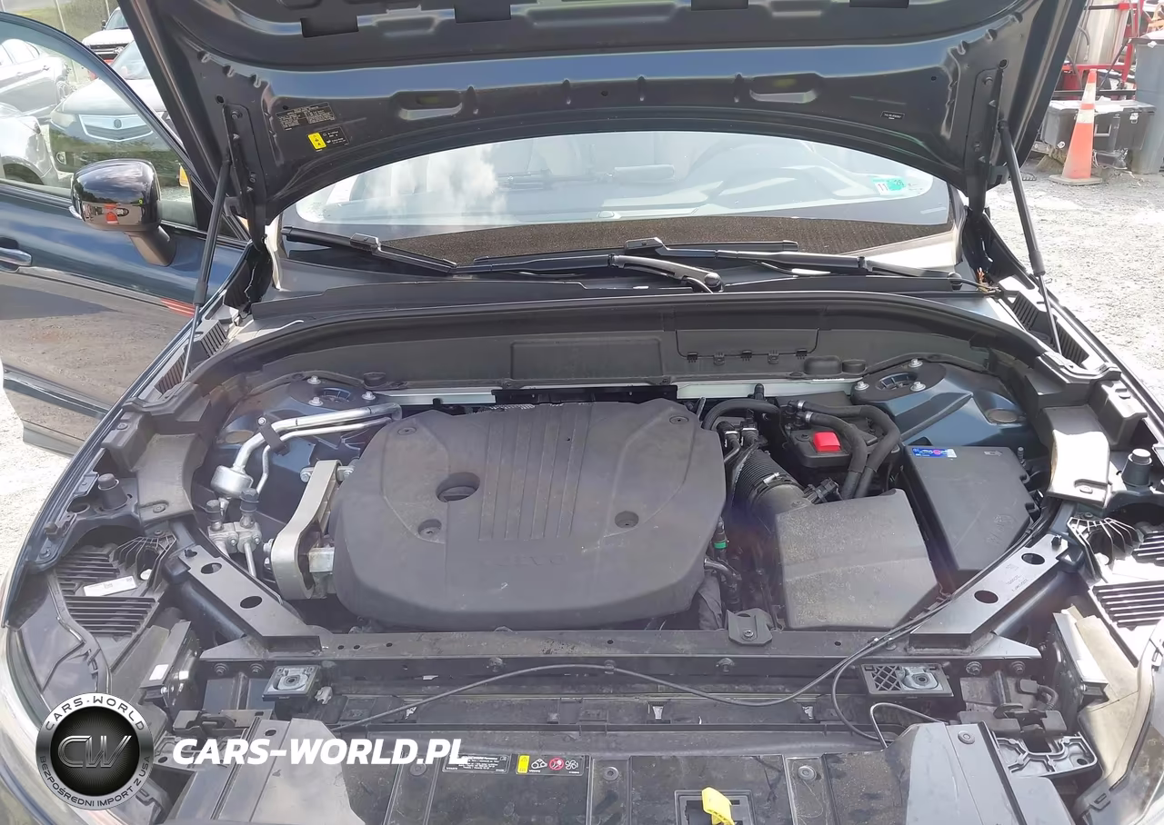 2024 Volvo Xc60 B5 Plus Dark Theme VIN:YV4L12RL4R1800842 - 10