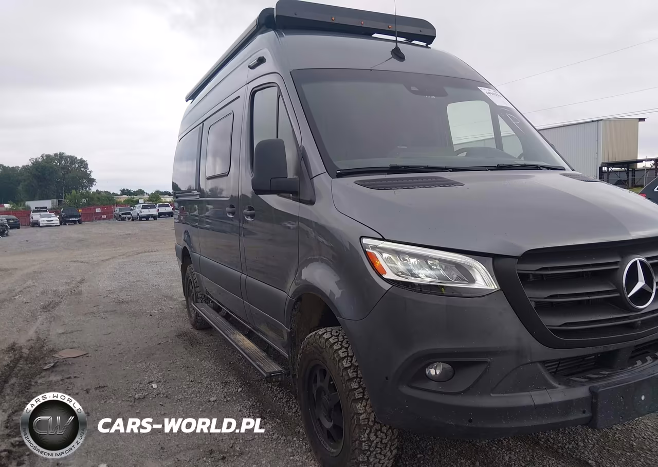 2022 Mercedes-Benz Sprinter 2500 Standard Roof V6 – zdjęcie 1 z 14