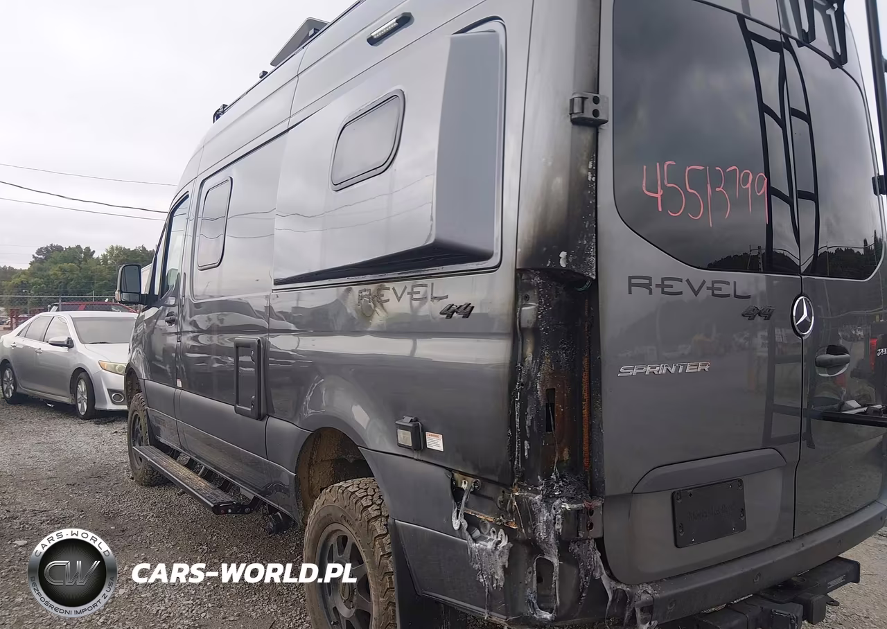 2022 Mercedes-Benz Sprinter 2500 Standard Roof V6 VIN:W1W4EBVY7NP480084 - 3
