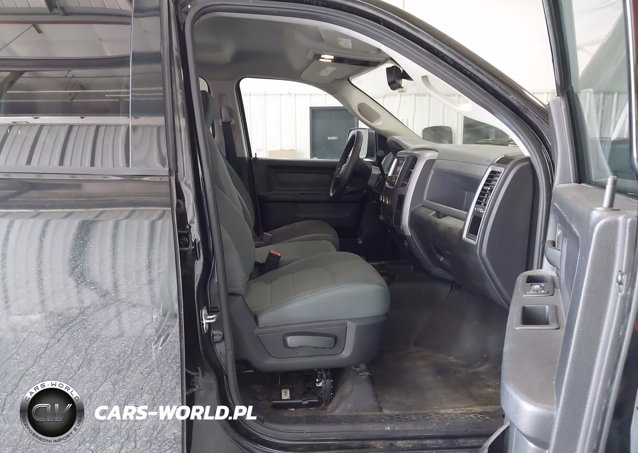 2016 Ram 2500 Tradesman VIN:3C6TR5CT2GG323260 - 5