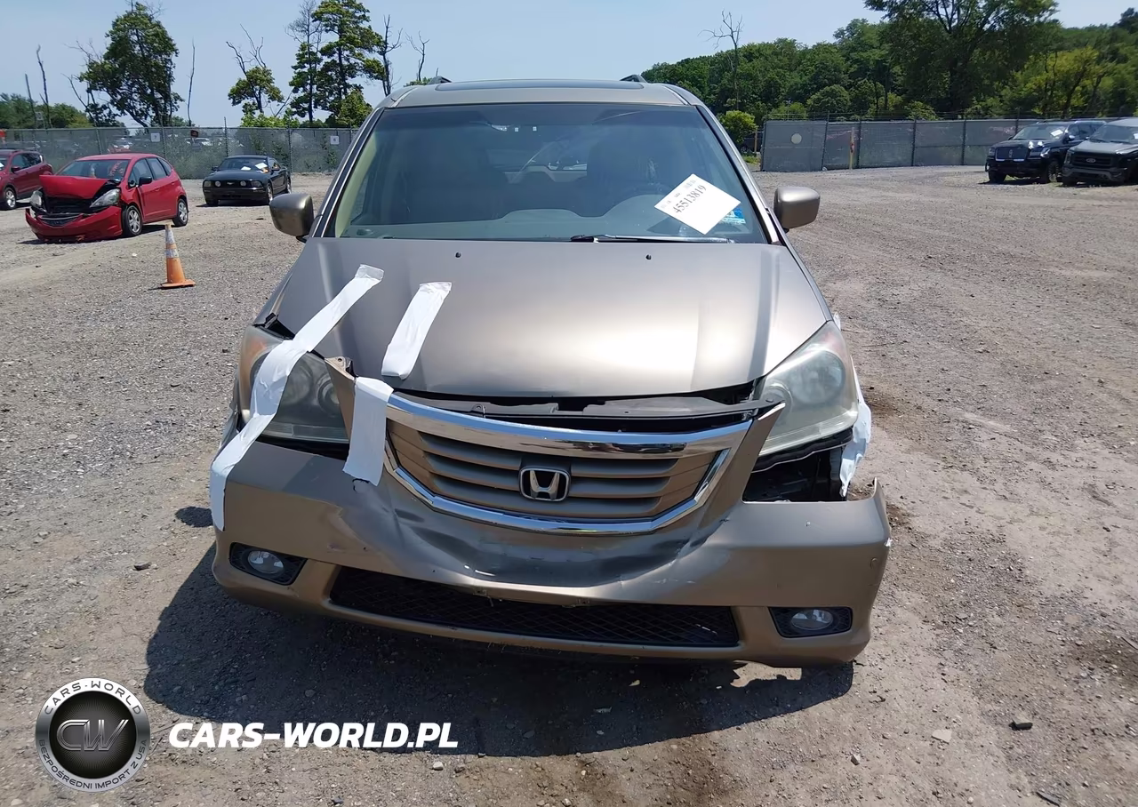 2010 Honda Odyssey Touring VIN:5FNRL3H92AB004928 - 6