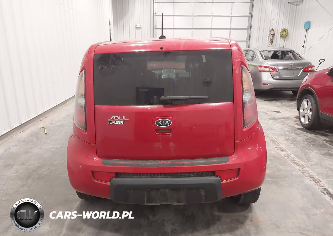 2011 Kia Soul + VIN:KNDJT2A20B7315222 - 16