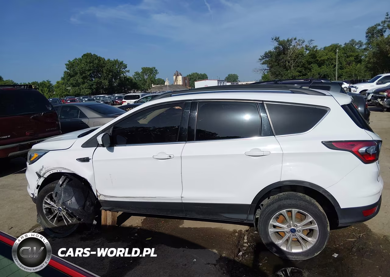 2017 Ford Escape Se VIN:1FMCU0GD3HUA37702 - 14