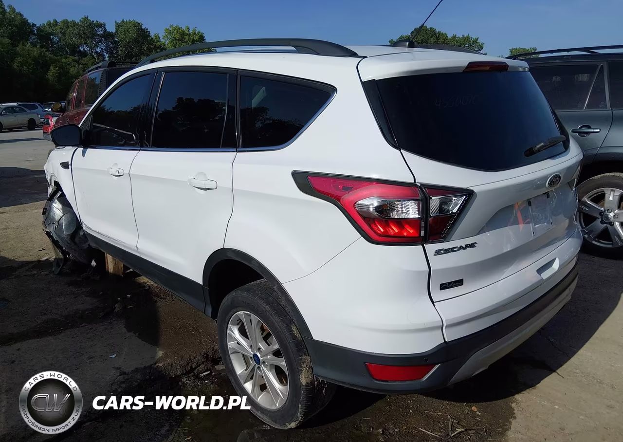 2017 Ford Escape Se VIN:1FMCU0GD3HUA37702 - 3