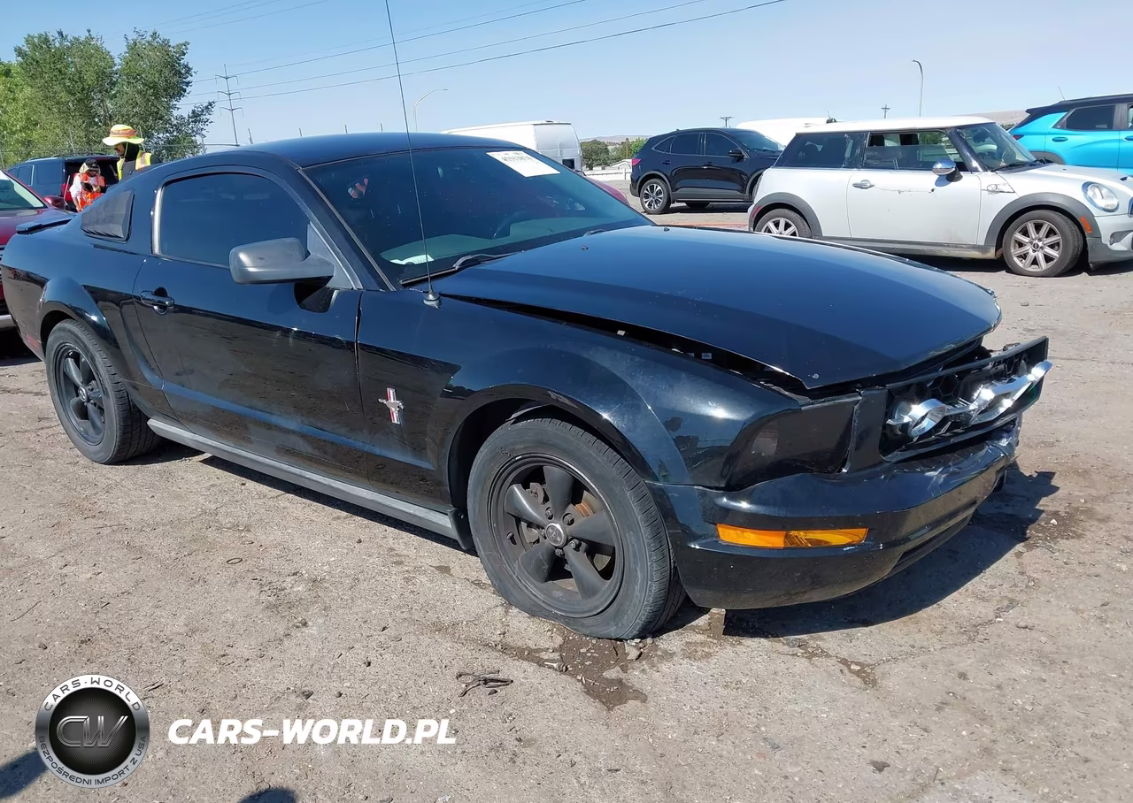 2008 Ford Mustang V6 Deluxe-V6 Premium – zdjęcie 1 z 16