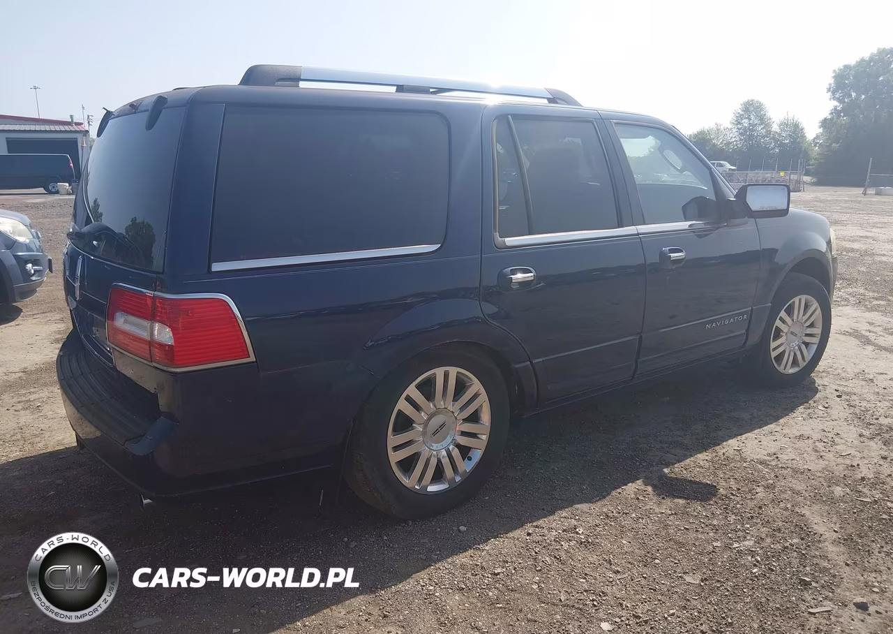 2011 Lincoln Navigator VIN:5LMJJ2J55BEJ02755 - 4