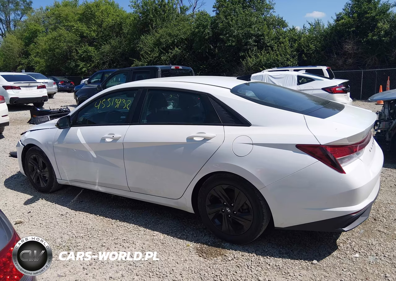2021 Hyundai Elantra Sel VIN:5NPLM4AG2MH018643 - 15