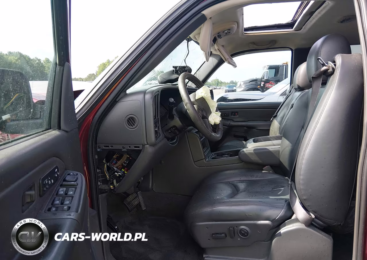 2004 Chevrolet Avalanche 1500 VIN:3GNEC12T44G297244 - 5