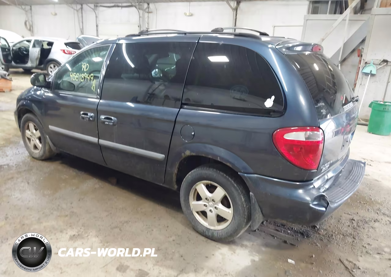 2007 Dodge Caravan Sxt VIN:1D4GP45R27B154090 - 3