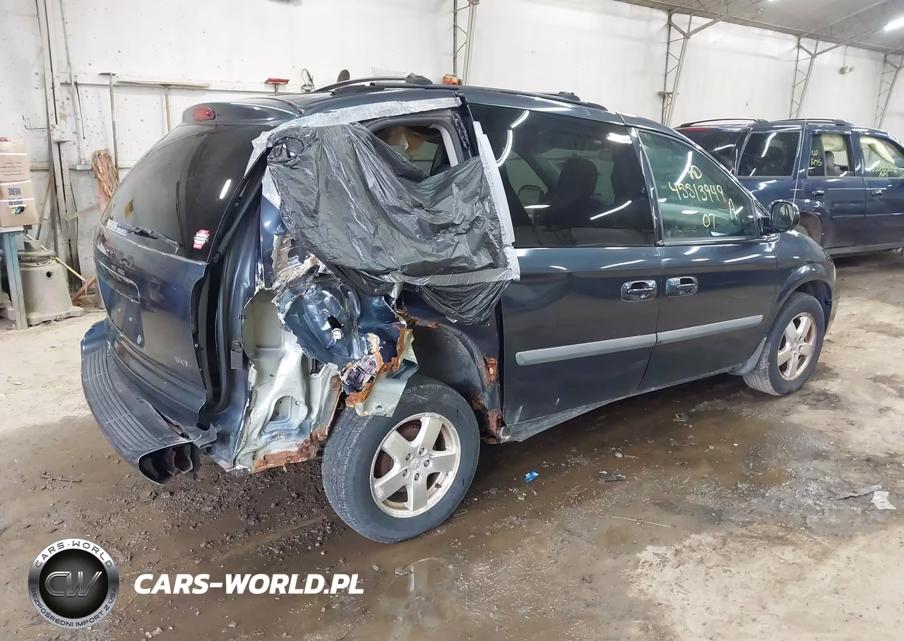 2007 Dodge Caravan Sxt VIN:1D4GP45R27B154090 - 4