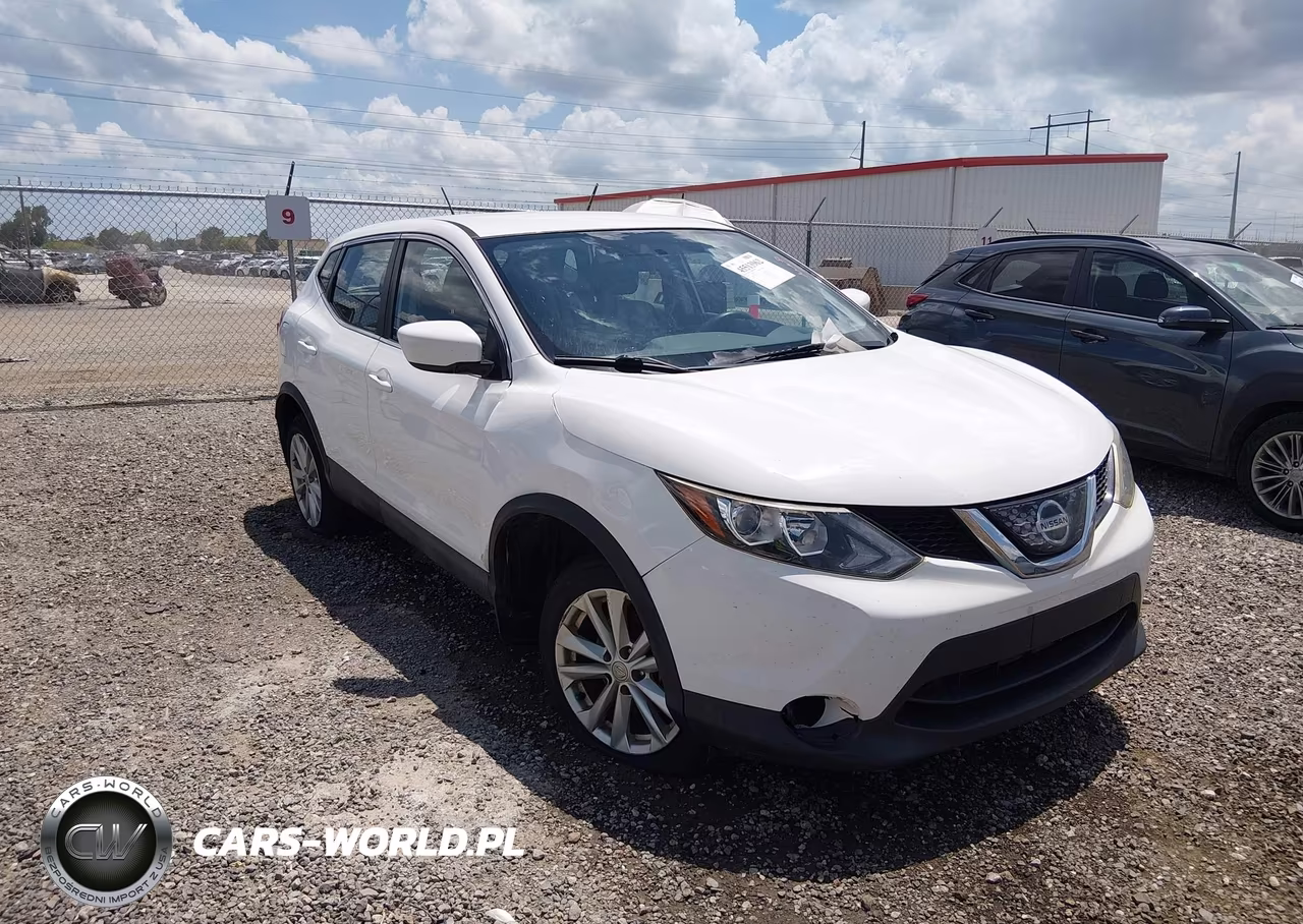 2018 Nissan Rogue Sport S