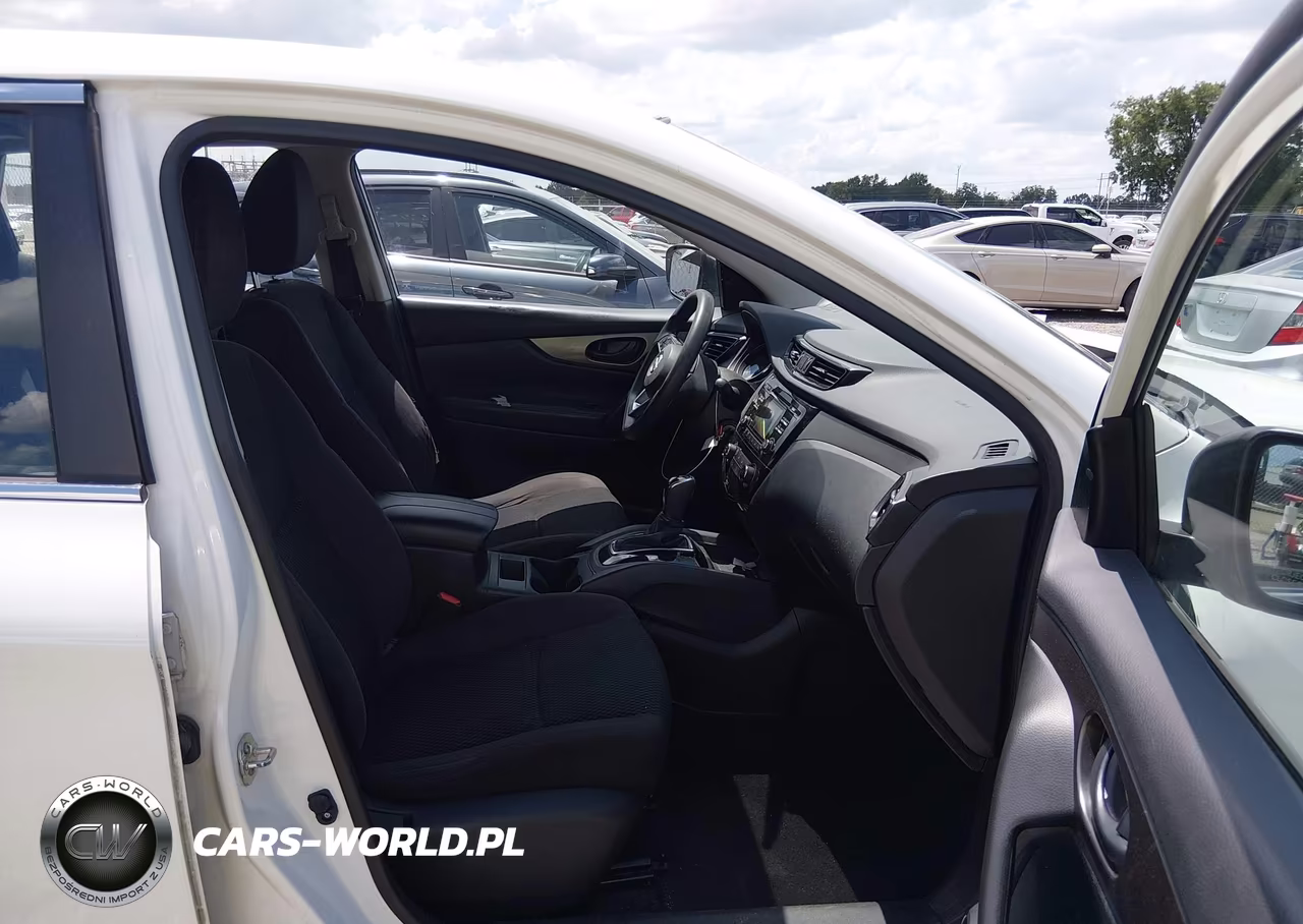 2018 Nissan Rogue Sport S VIN:JN1BJ1CP8JW157426 - 5